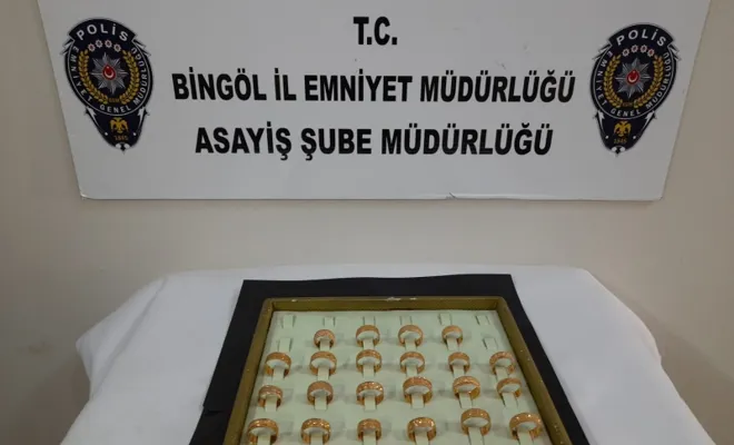 Kovancılardan Çalıntı Motorla Bingöl de Kuyumcu Soydu