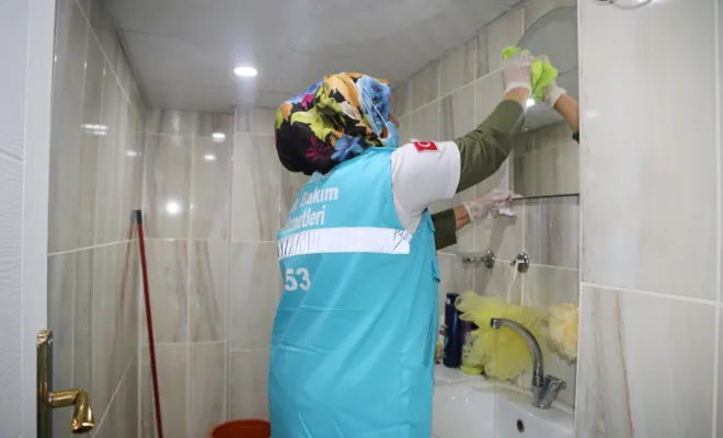 Evde bakım hizmetiyle yüzler gülüyor