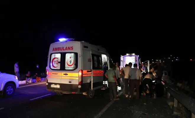 Elazığ’da iki otomobil çarpıştı: 6 yaralı 