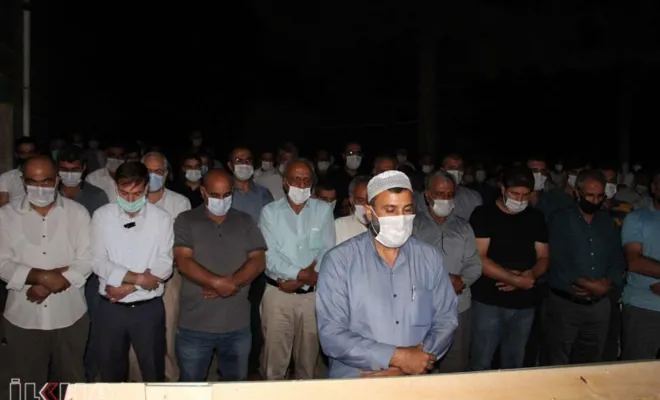 Üç çocuk babası Aydemir, son yolculuğuna uğurlandı 