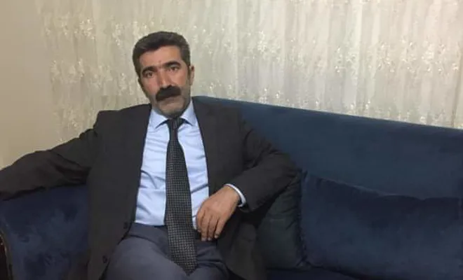 Kovancılar`da festivalde halay çekerken kalp krizi geçiren kişinin ölme anı kameraya yansıdı