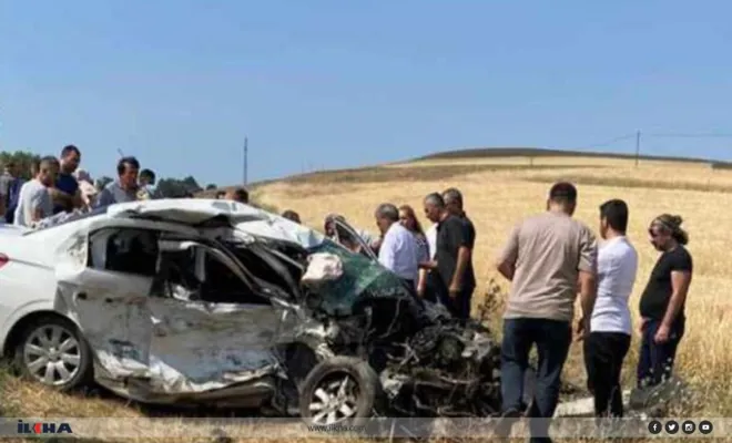 Kovancılar'da otomobil ile cip çarpıştı: 1 ölü 5 yaralı 