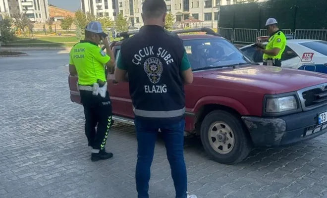 Elazığ’da okul çıkışlarında denetimler sürüyor